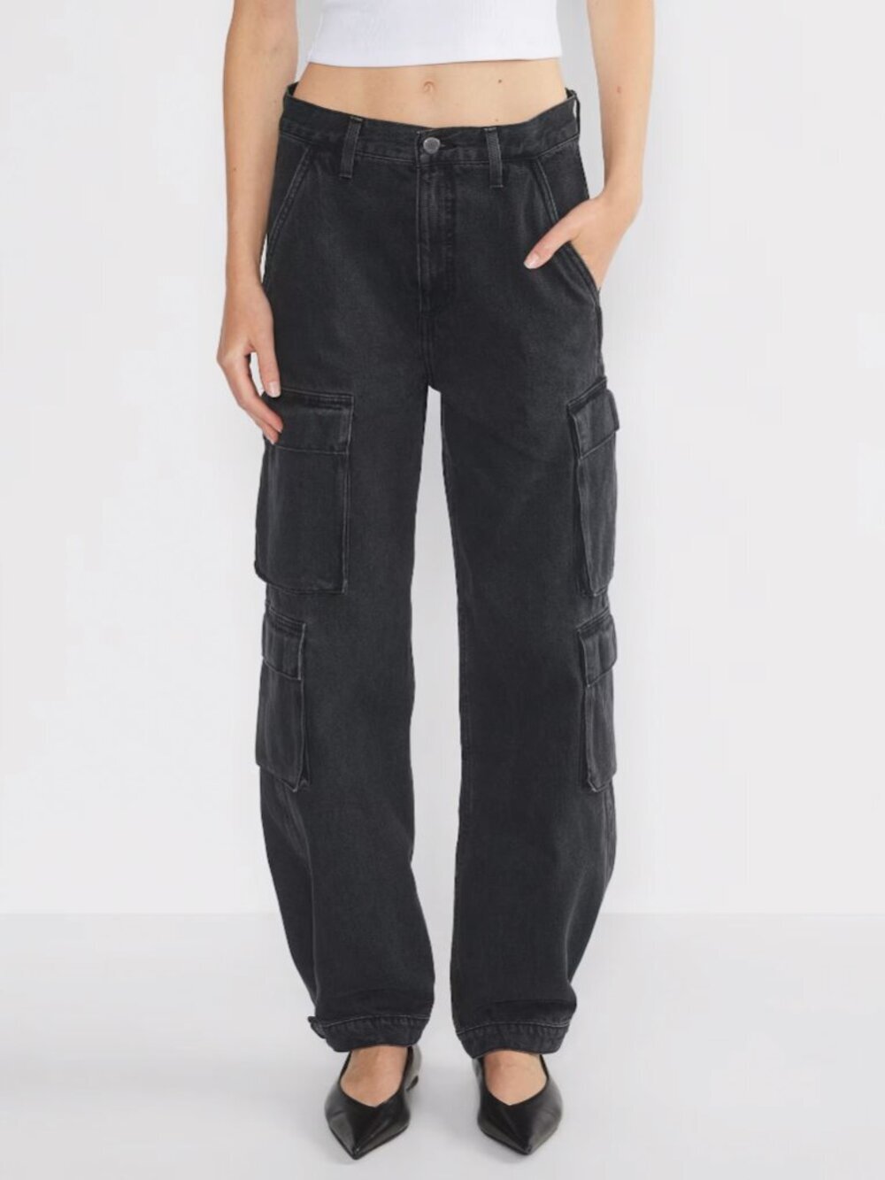 Aritzia Denim Forum The '90s Millie High-Rise Cargo Jean Black Sz 28